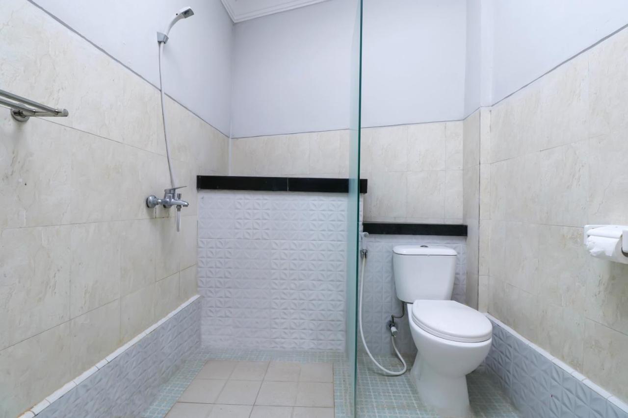 Oyo 1757 Villa Dende Λομπόκ Εξωτερικό φωτογραφία